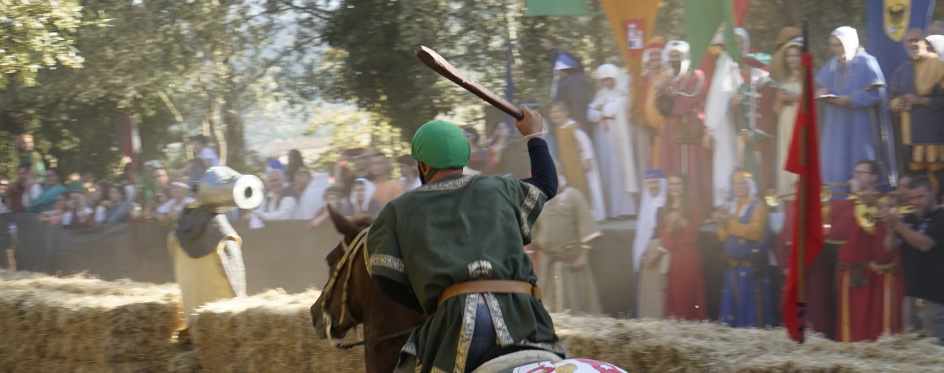 ferie delle messi giostra dei bastoni san gimignano